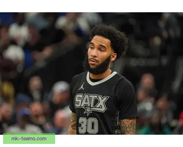 尚帕尼单季投中192记三分打破马刺队史纪录 自信来源于不懈努力